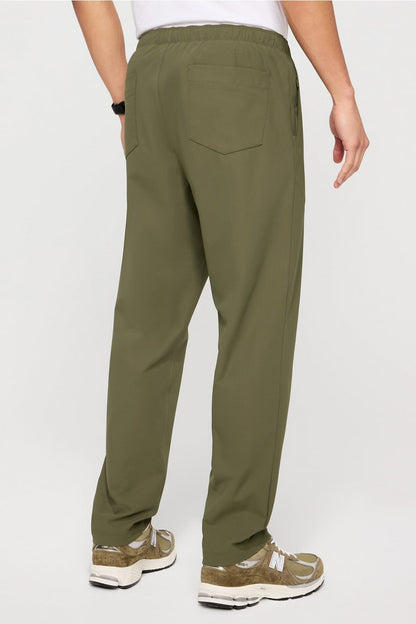 Fabletics The Don Straight Leg Pull-On Pant