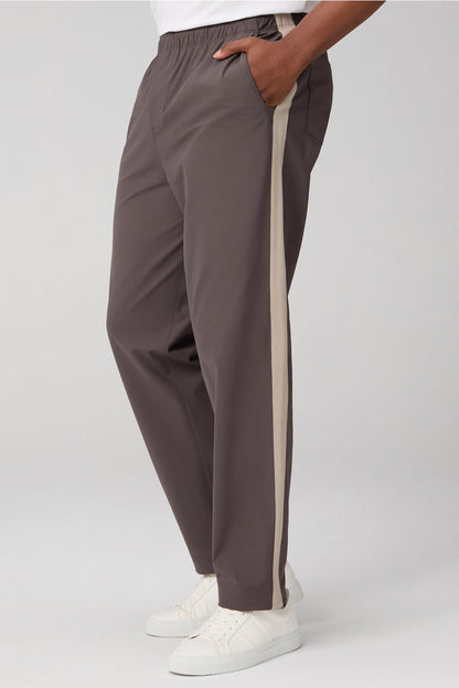 Fabletics The Don Straight Leg Pull-On Pant