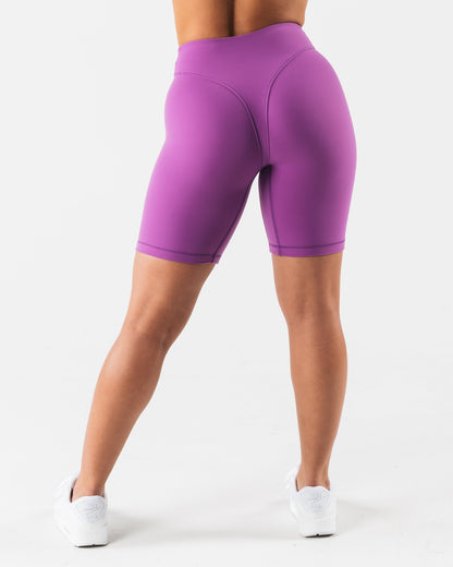 Alphalete Women's Parker Mid Rise Short