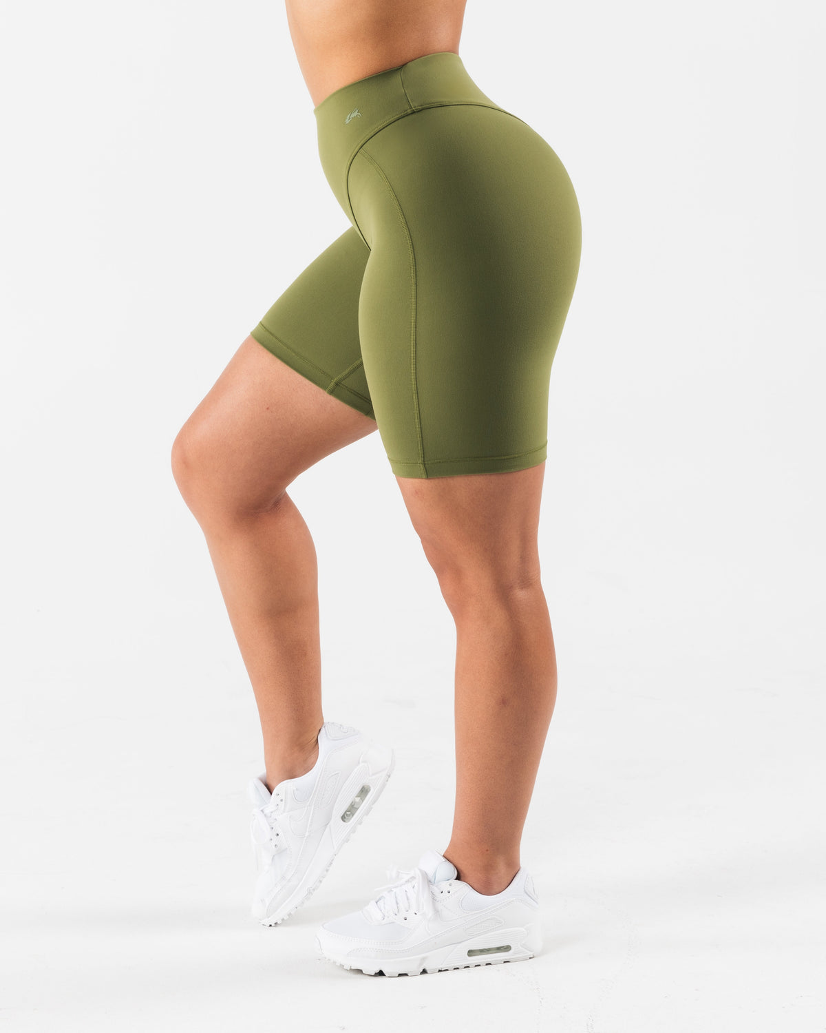 Alphalete Women's Parker Mid Rise Short
