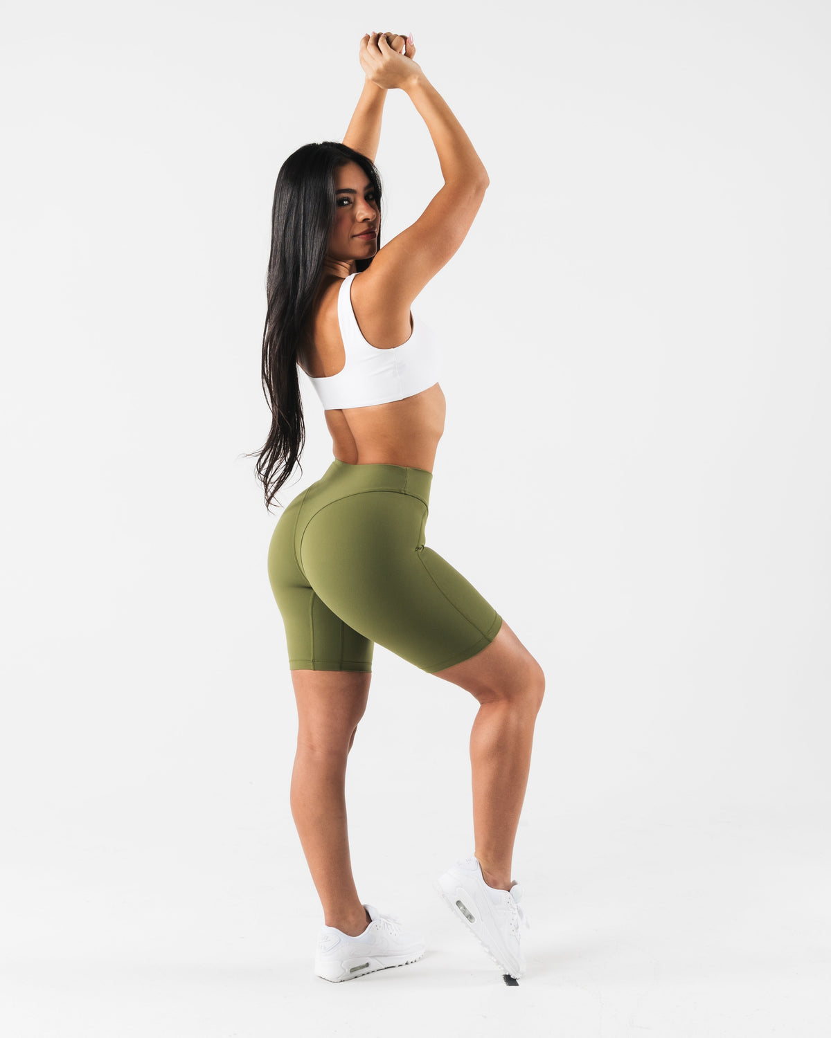 Alphalete Women's Parker Mid Rise Short