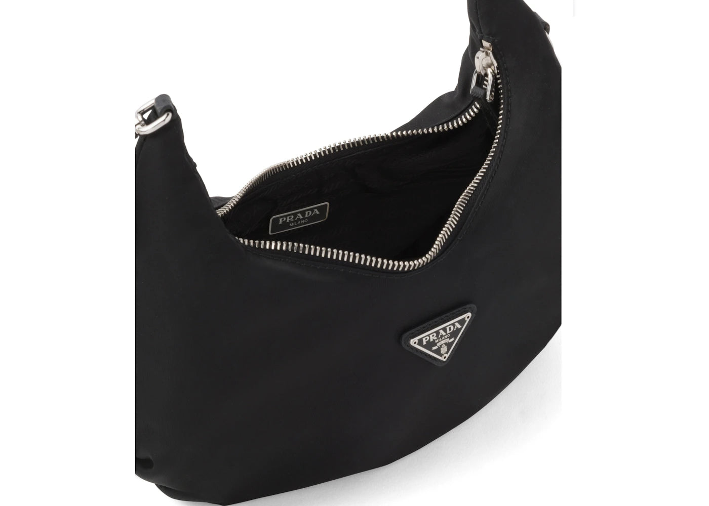 prada re-edition 2006 nylon bag black