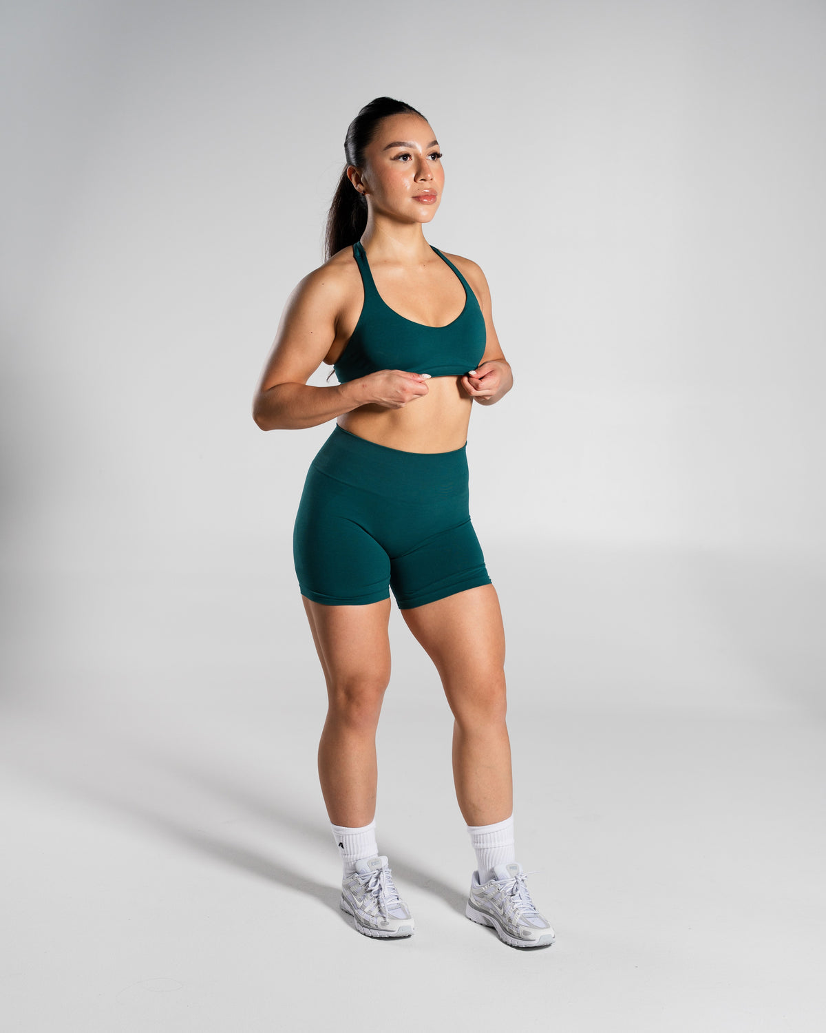 Alphalete Women's Pump High Rise Short