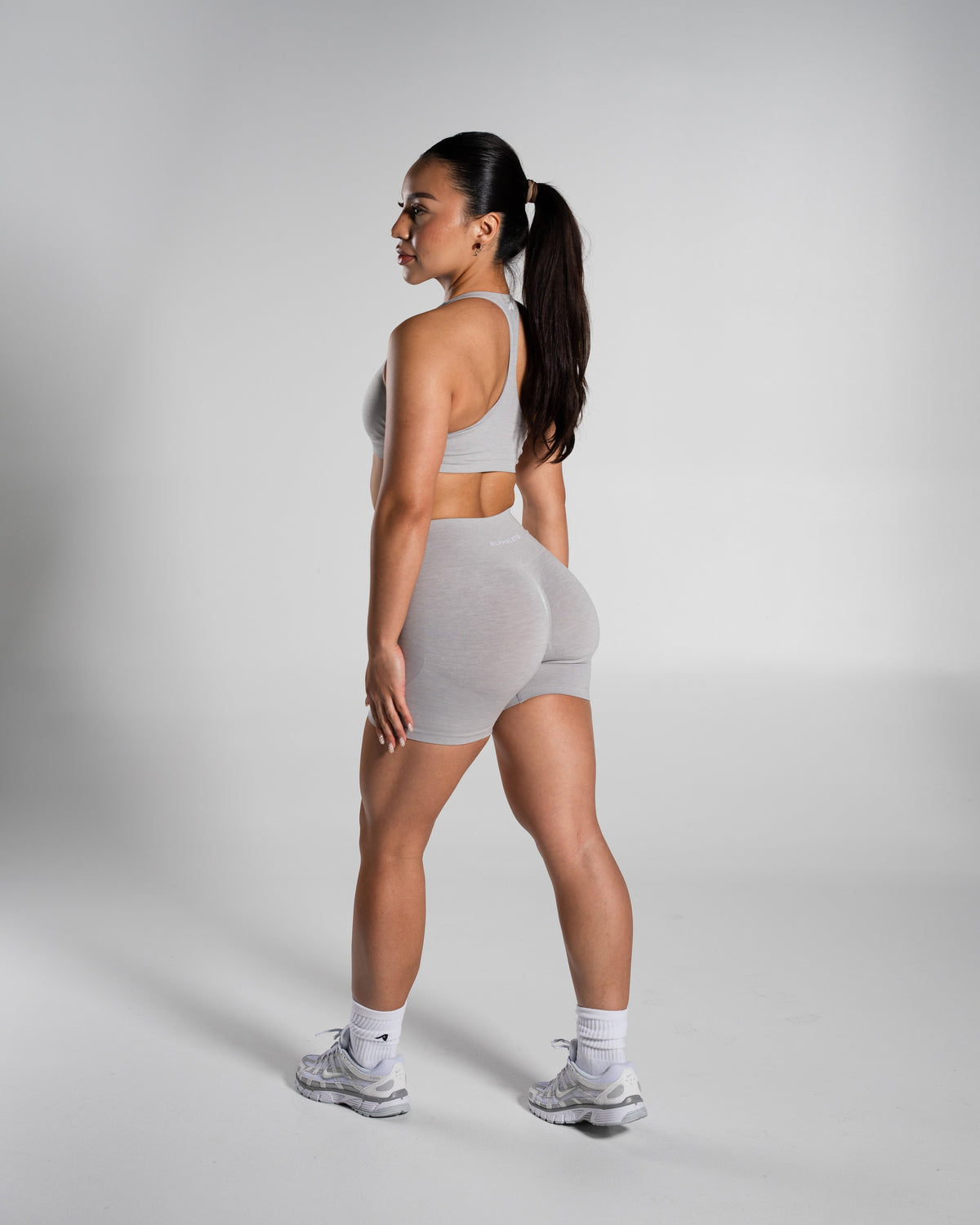Alphalete Women's Pump High Rise Short