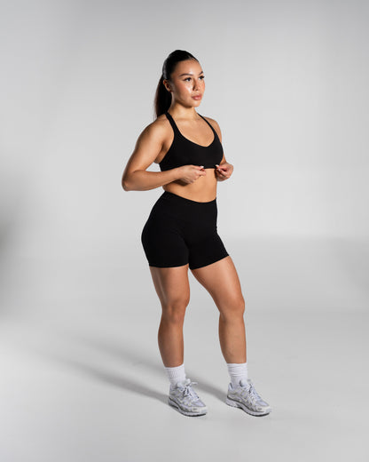 Alphalete Women's Pump High Rise Short