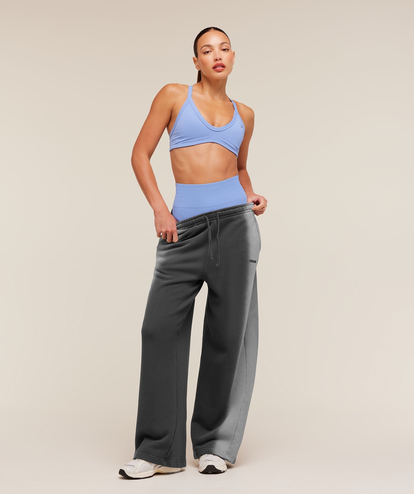 Women's Gymshark Pump Washed Straight Leg Joggers Onyx Grey