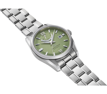 Orient Star Contemporary Date
