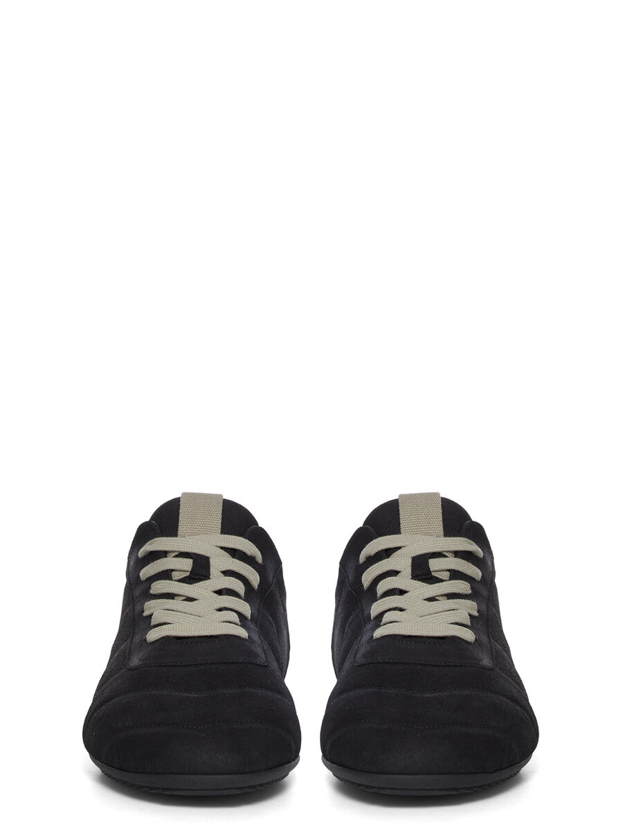 #color_black-black
