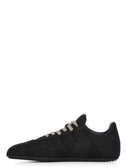 #color_black-black