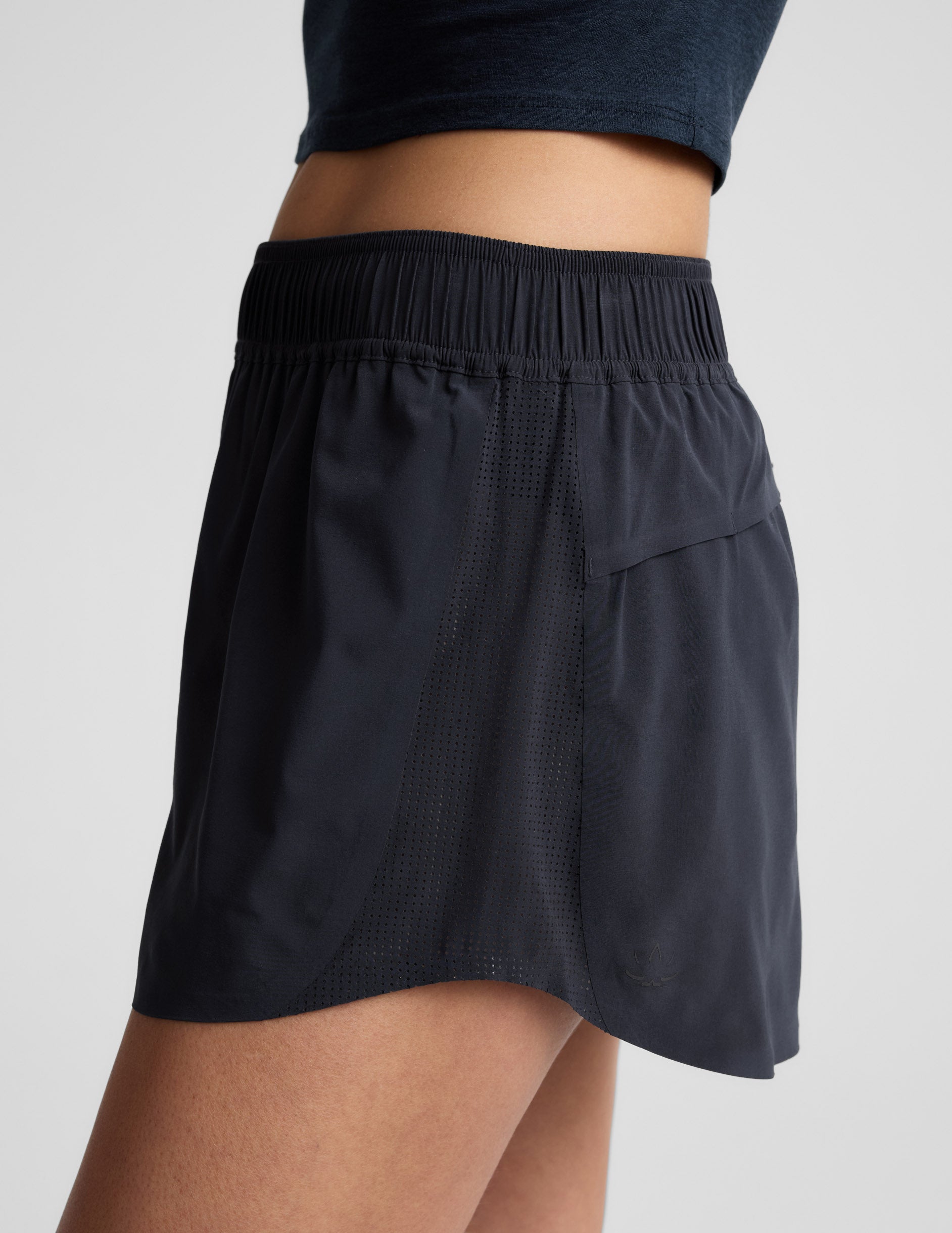Beyond Yoga Solemate 25 Short Women's