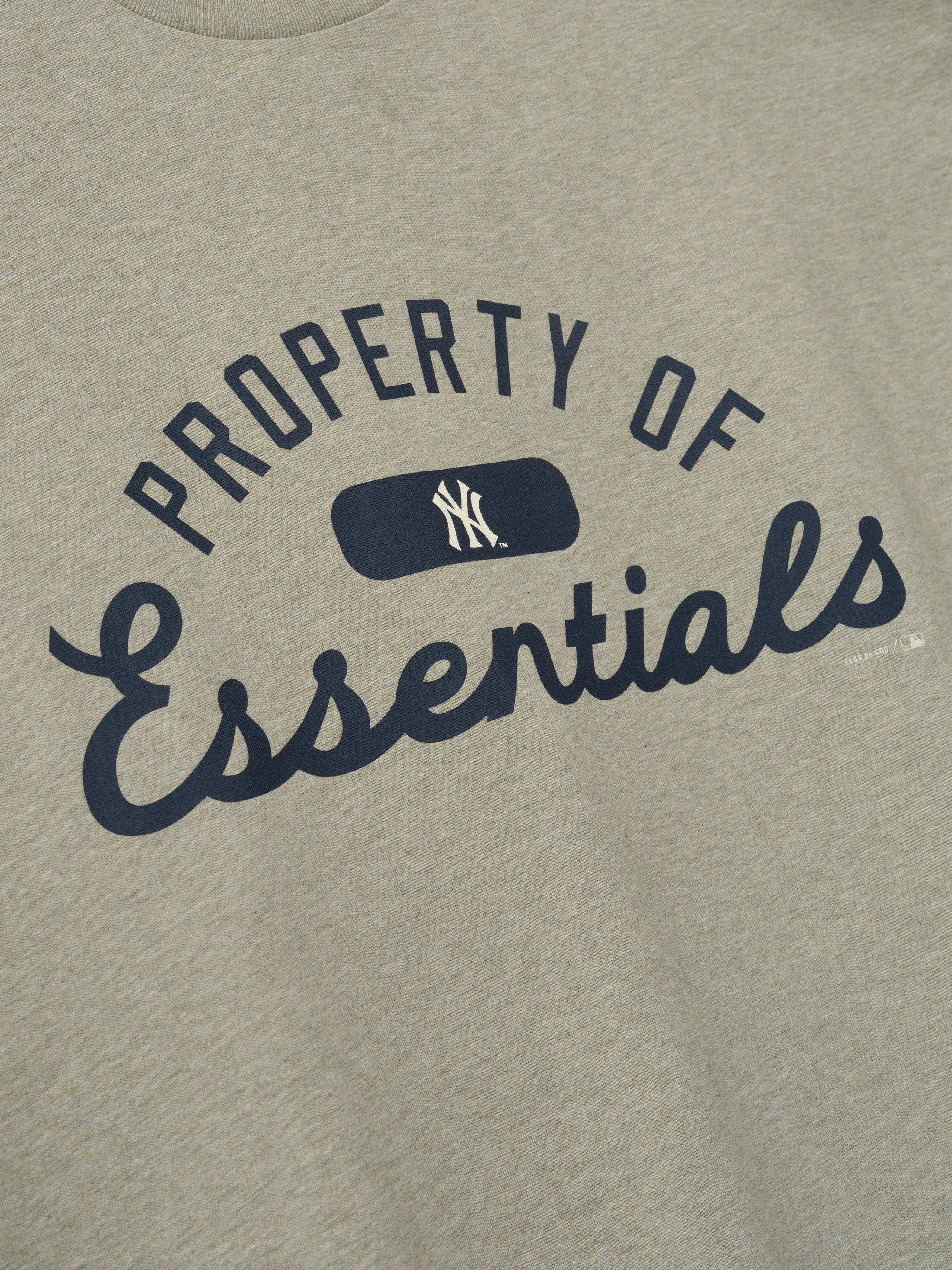 Essentials Yankees Merch Tee Seal Heather