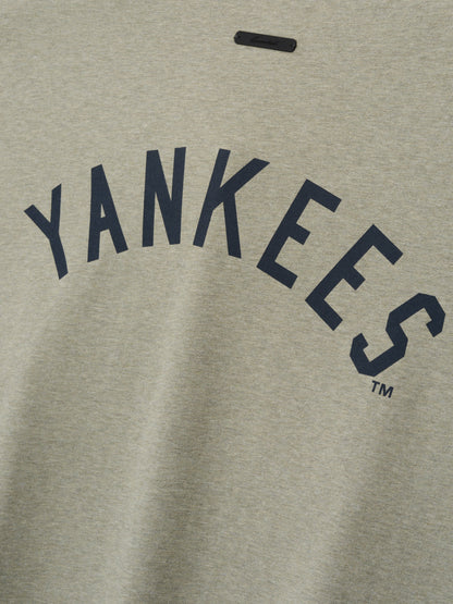 Essentials Yankees Merch Tee Seal Heather