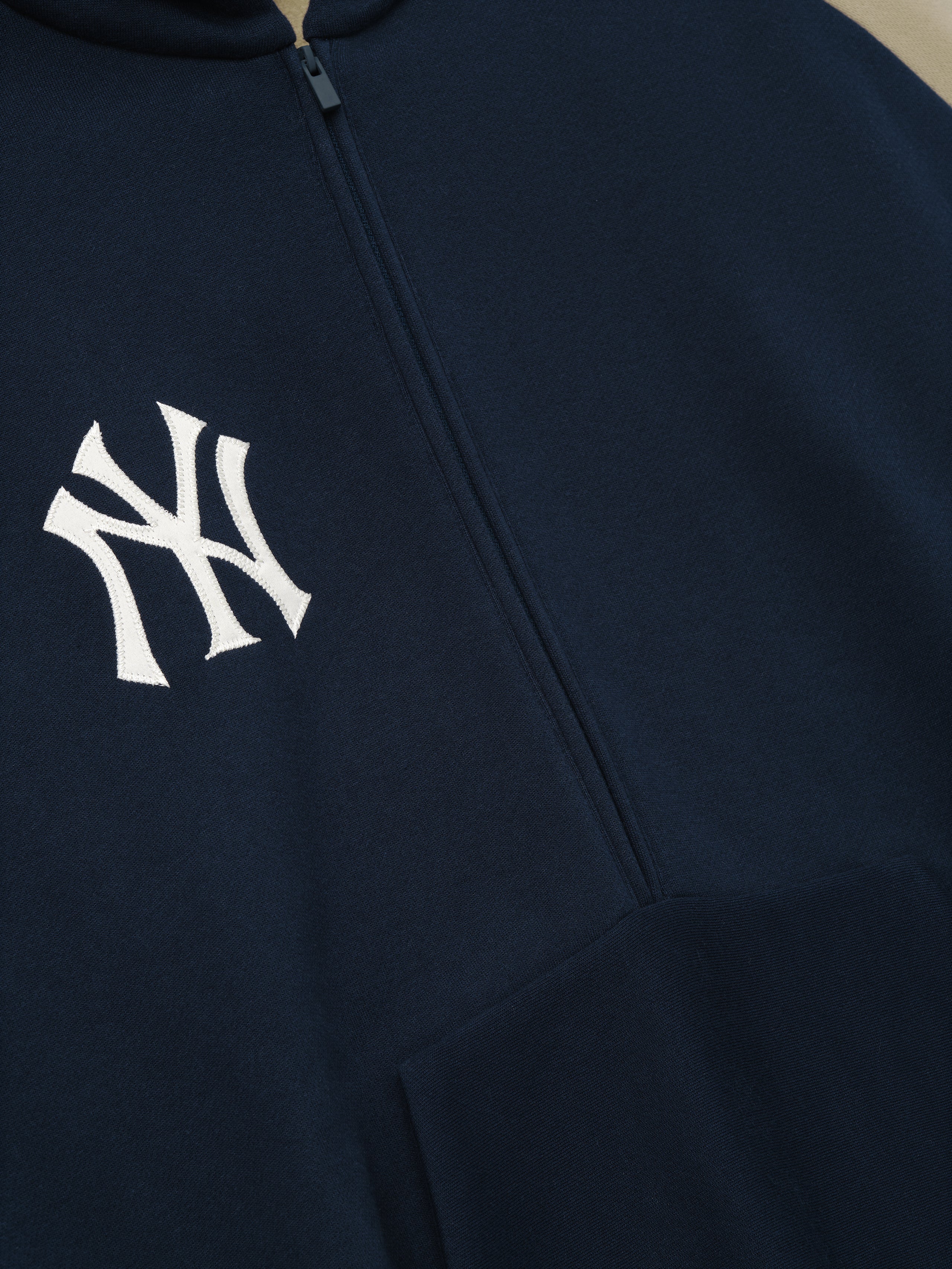 Essentials Yankees Raglan Half Zip Sport Hoodie Dark Sapphire/ Overland