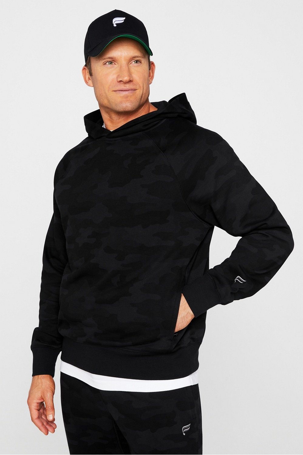#color_black-tactical-camo