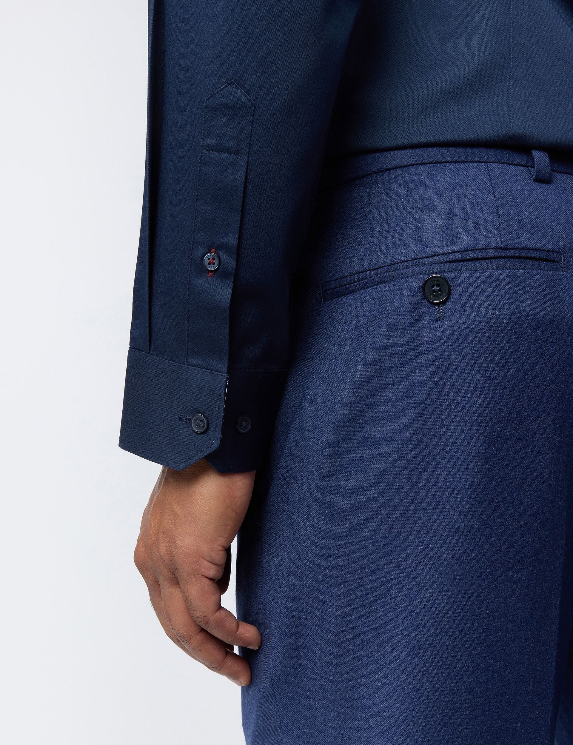 #color_navy