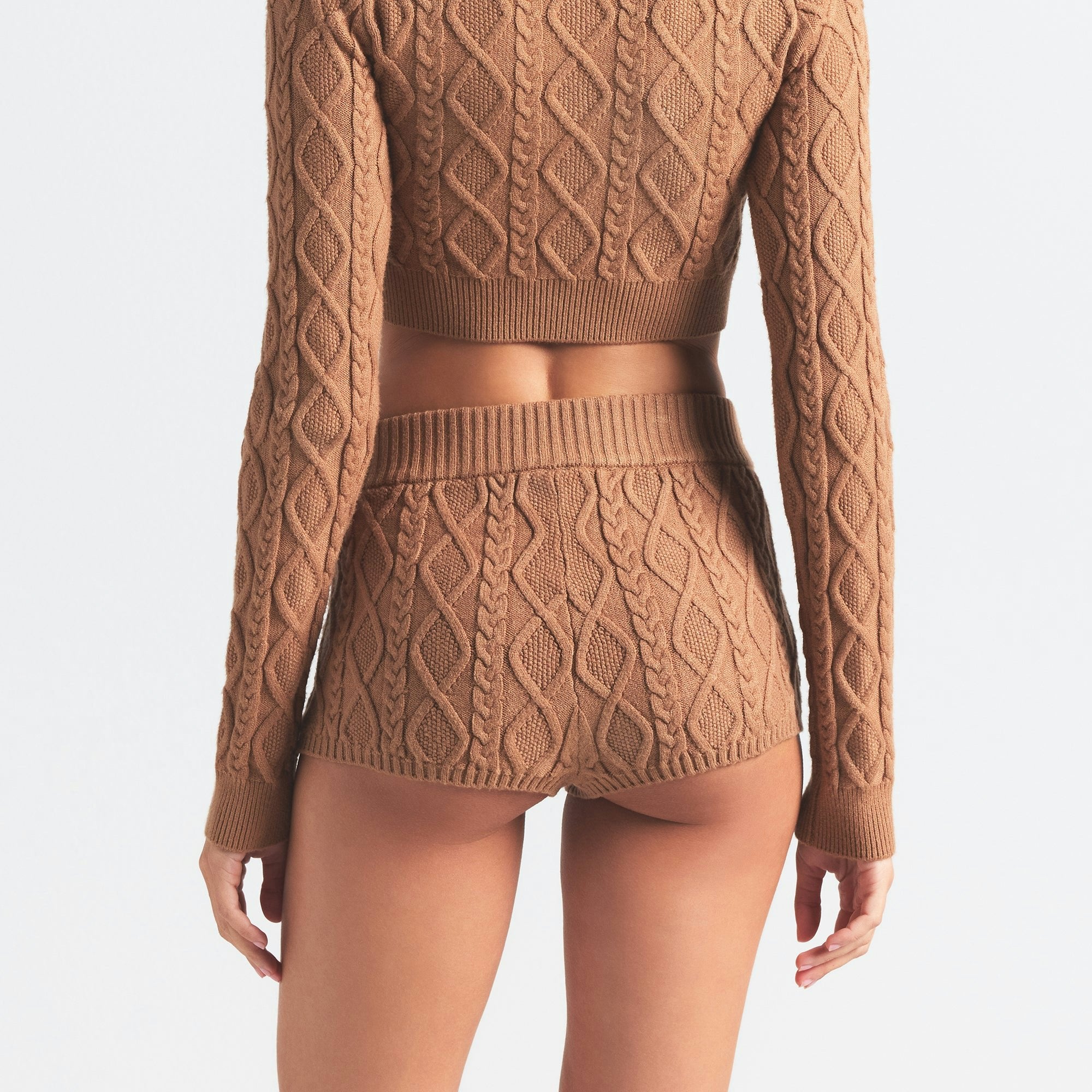 Skims Sweater Knits Cable Knit Short Dark Honey