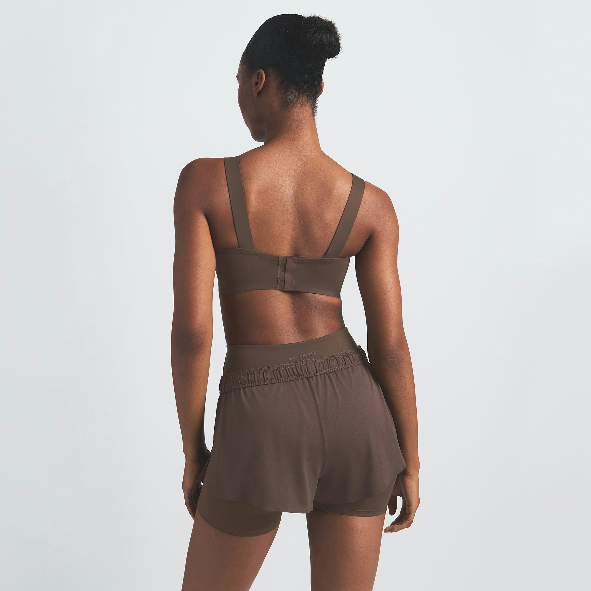 Skims Nikeskims Airy Mini Short Dark Sepia