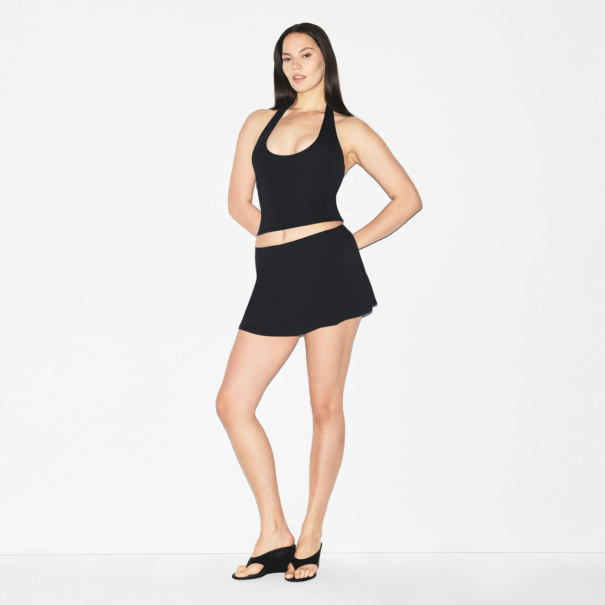 SMOOTH LAYERS MINI SKORT