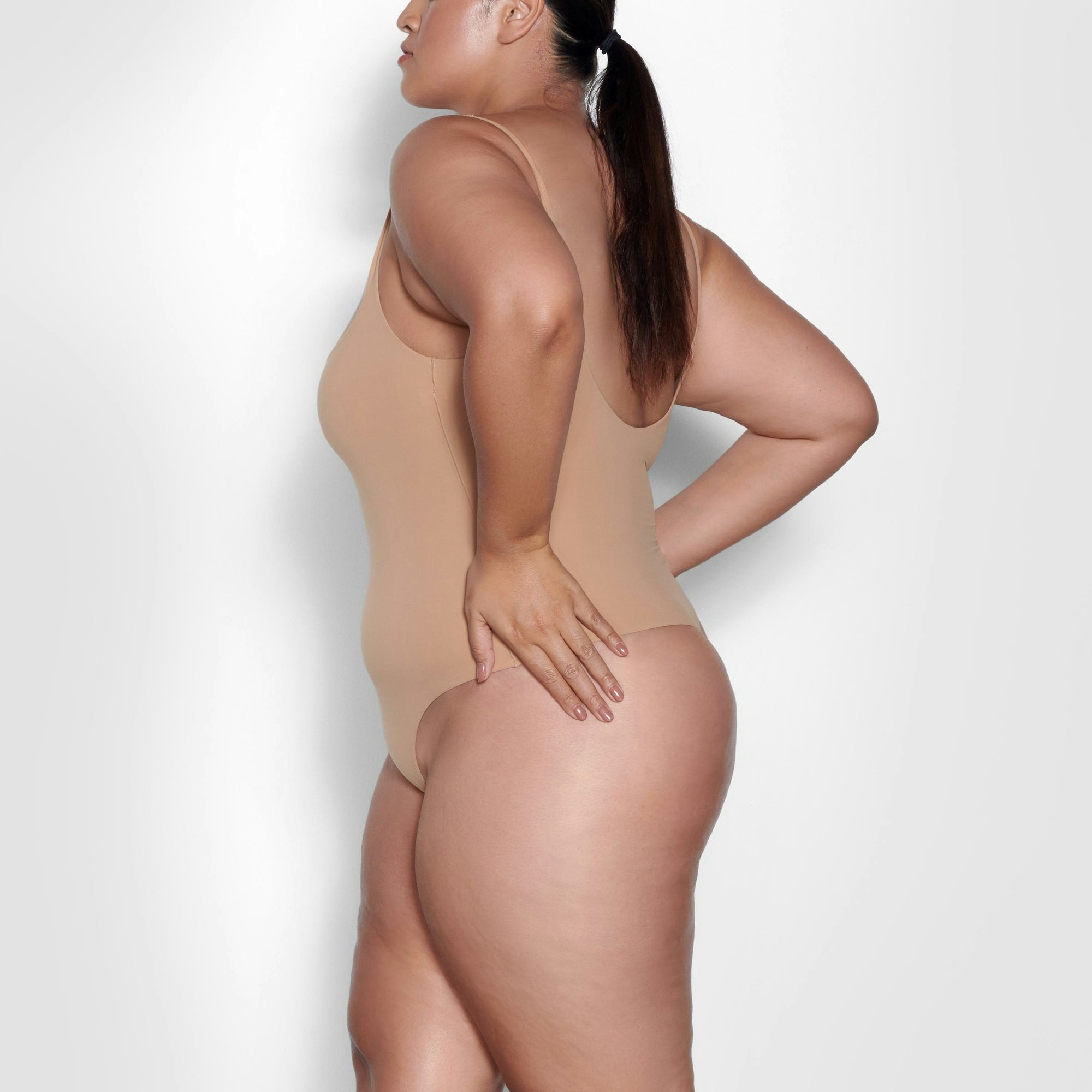 FITS EVERYBODY SQUARE NECK BODYSUIT