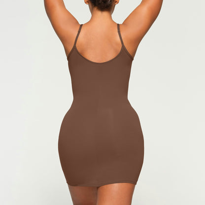 FITS EVERYBODY SLIP DRESS