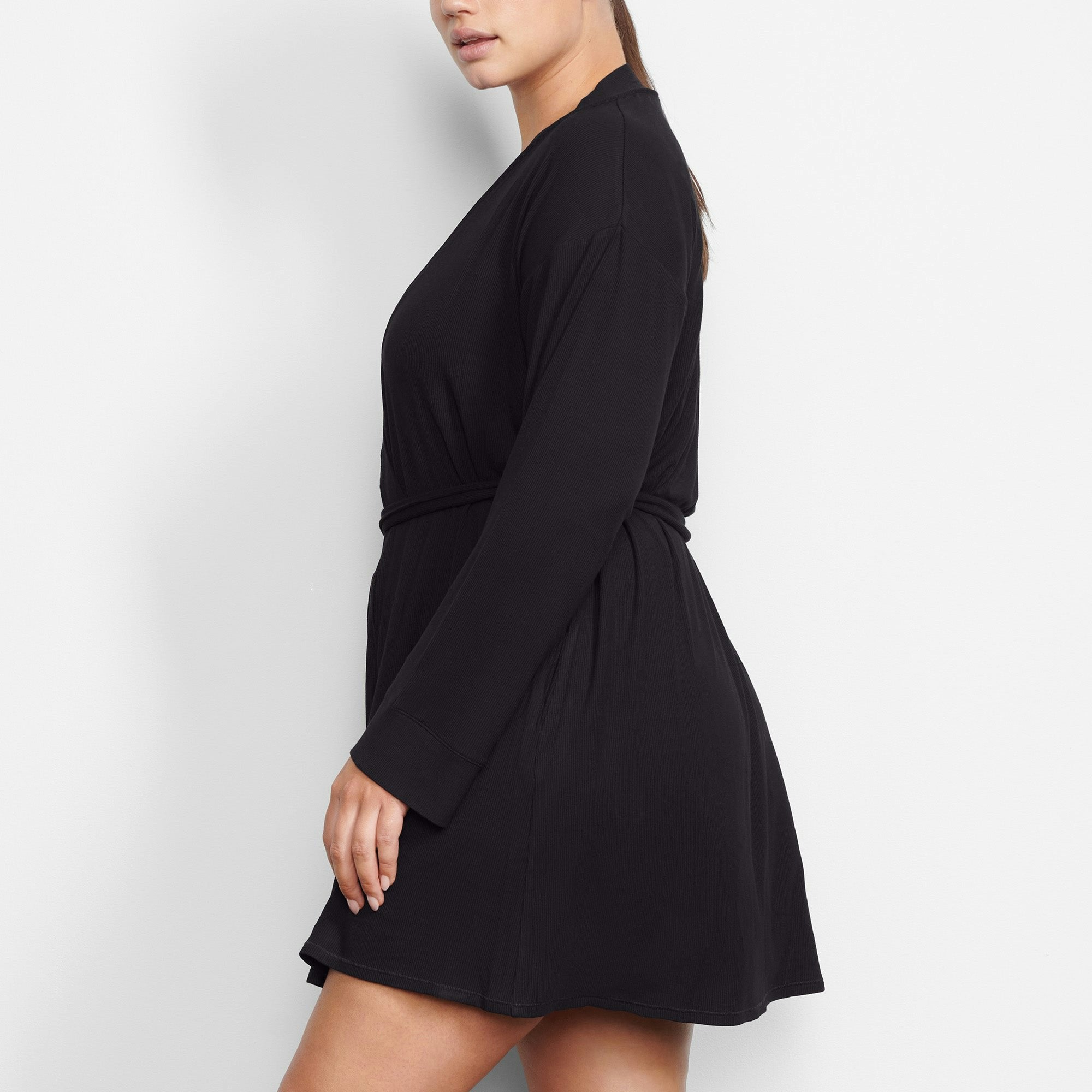 Skims Soft Lounge Robe Onyx