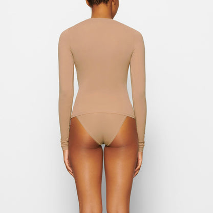 Skims Fits Everybody Long Sleeve T-Shirt Sienna