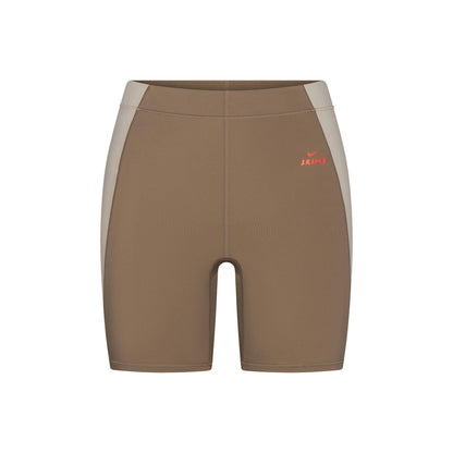 Skims Nikeskims Shine 5" Biker Short Truffle And Stone