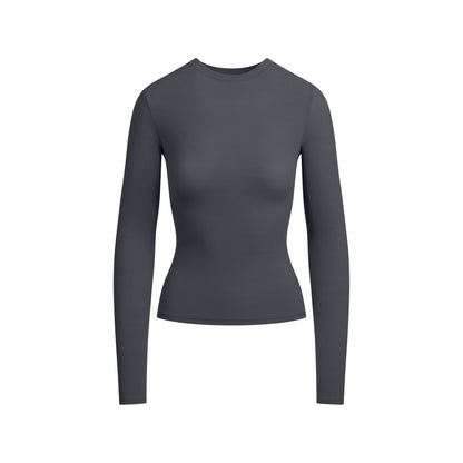 FITS EVERYBODY LONG SLEEVE T-SHIRT