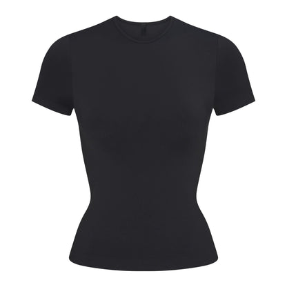 SOFT SMOOTHING SEAMLESS PADDED T-SHIRT