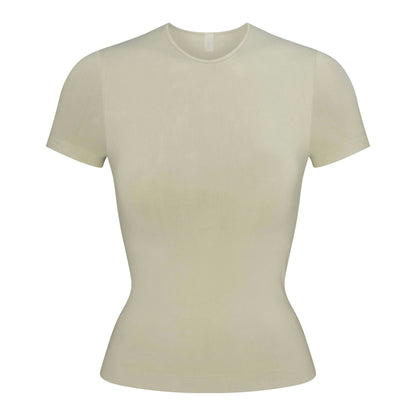 SOFT SMOOTHING SEAMLESS PADDED T-SHIRT