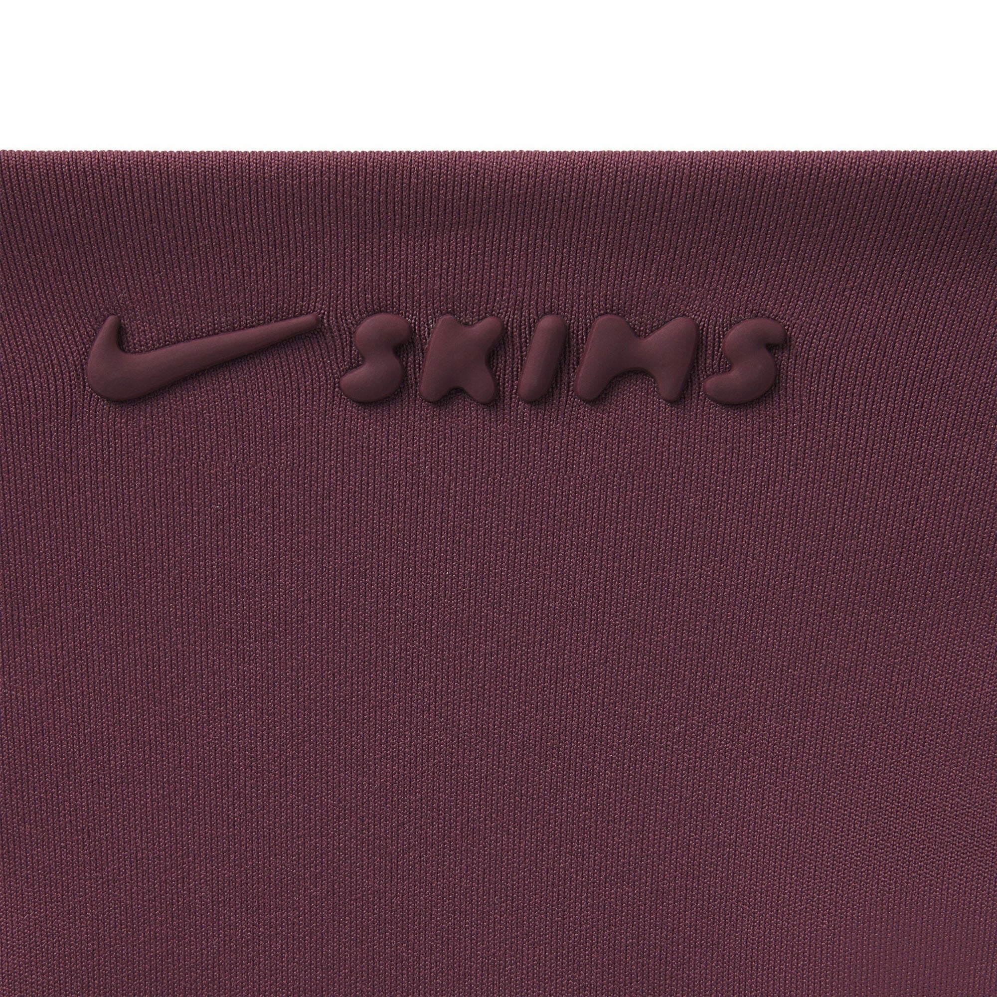 Skims Nikeskims Matte Footsie Grip Legging Currant