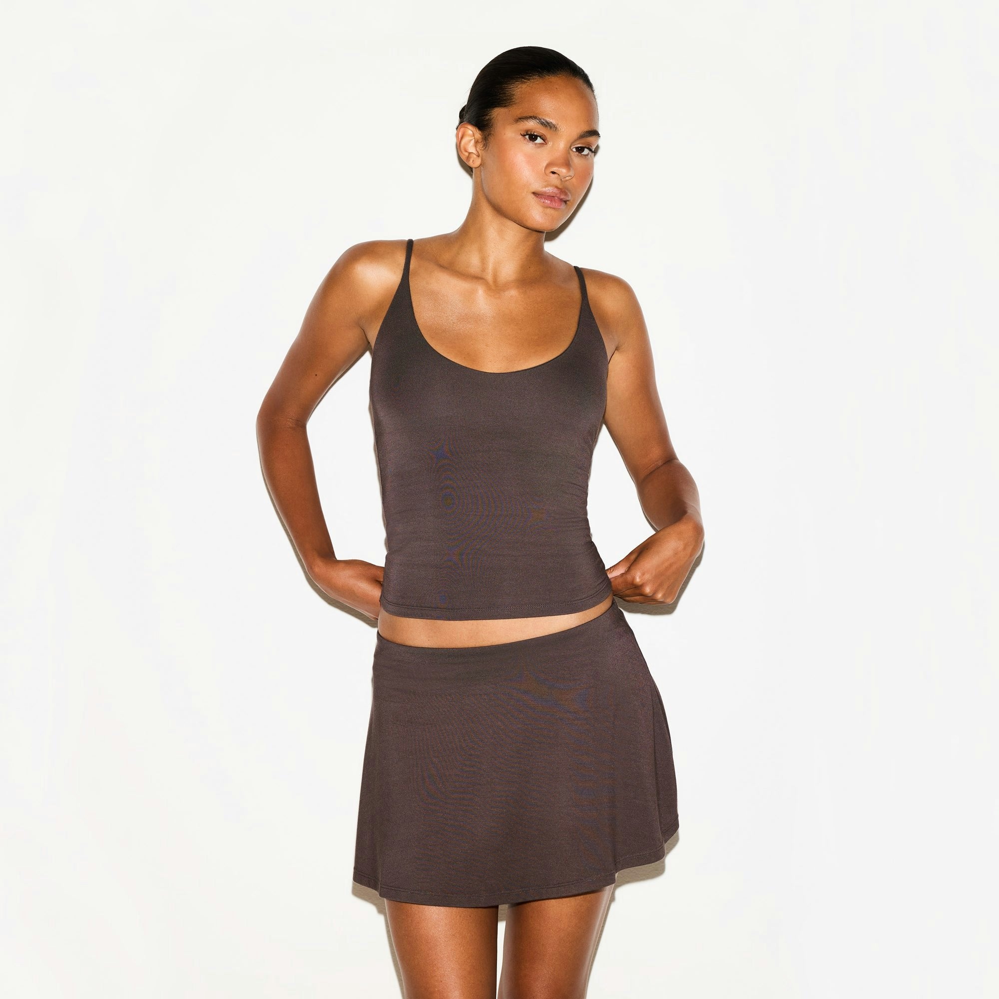 SMOOTH LAYERS SCOOP NECK CAMI