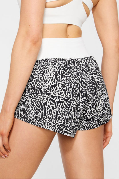 Fabletics Sun Chaser Short 3"
