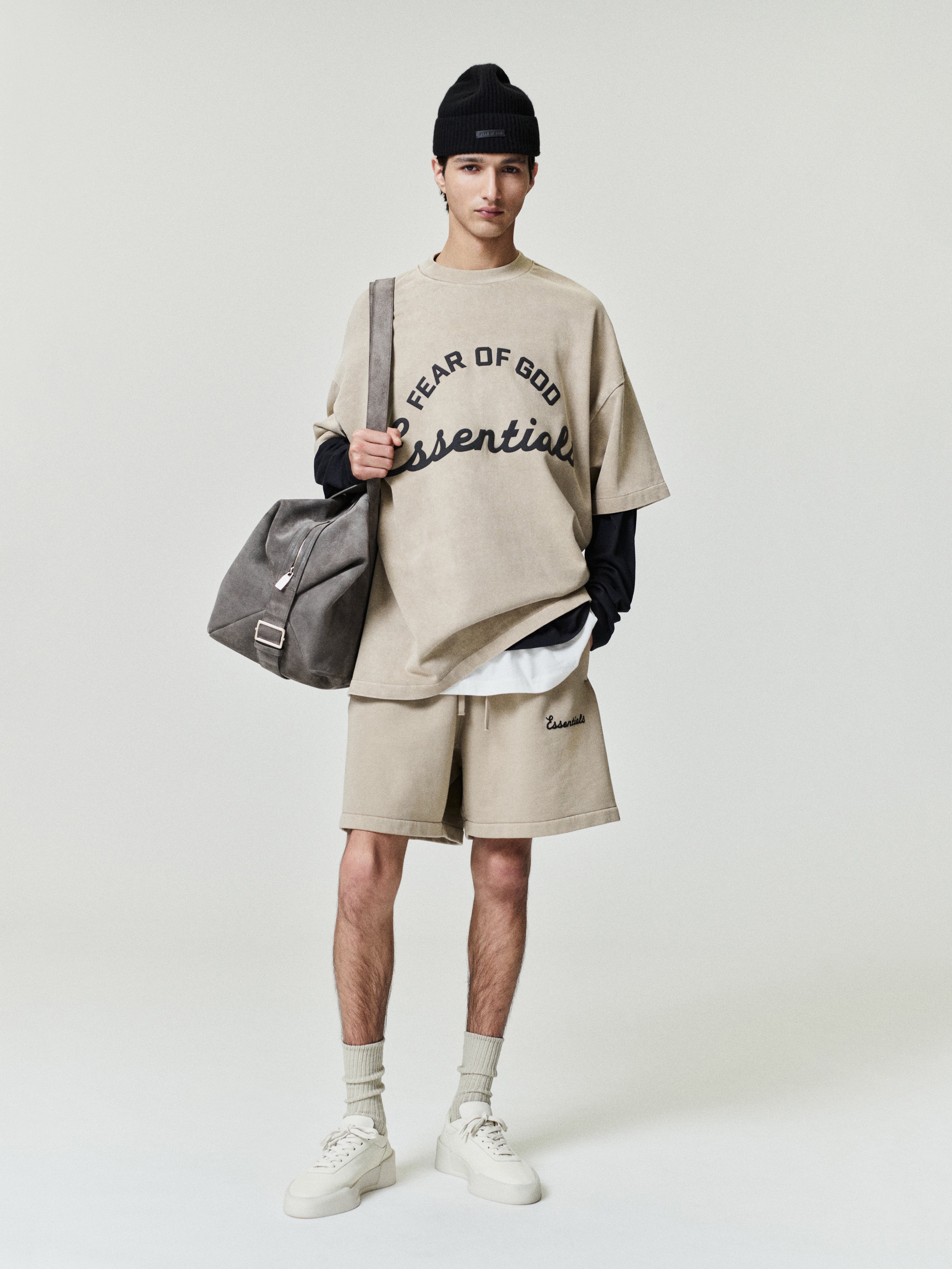Essentials Training Classic Fit Short Faded Dune