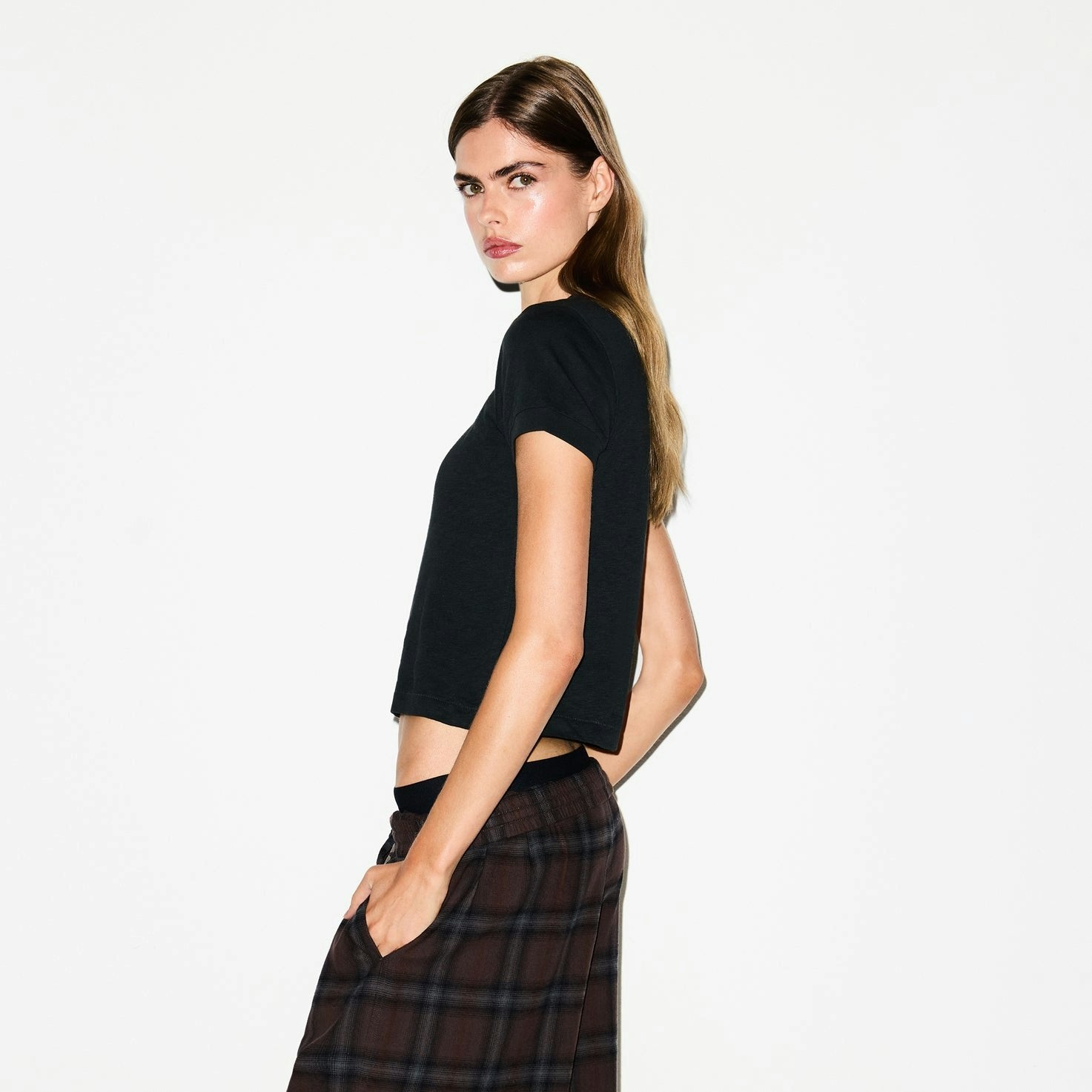 Skims Worn In Jersey Baby Tee Onyx