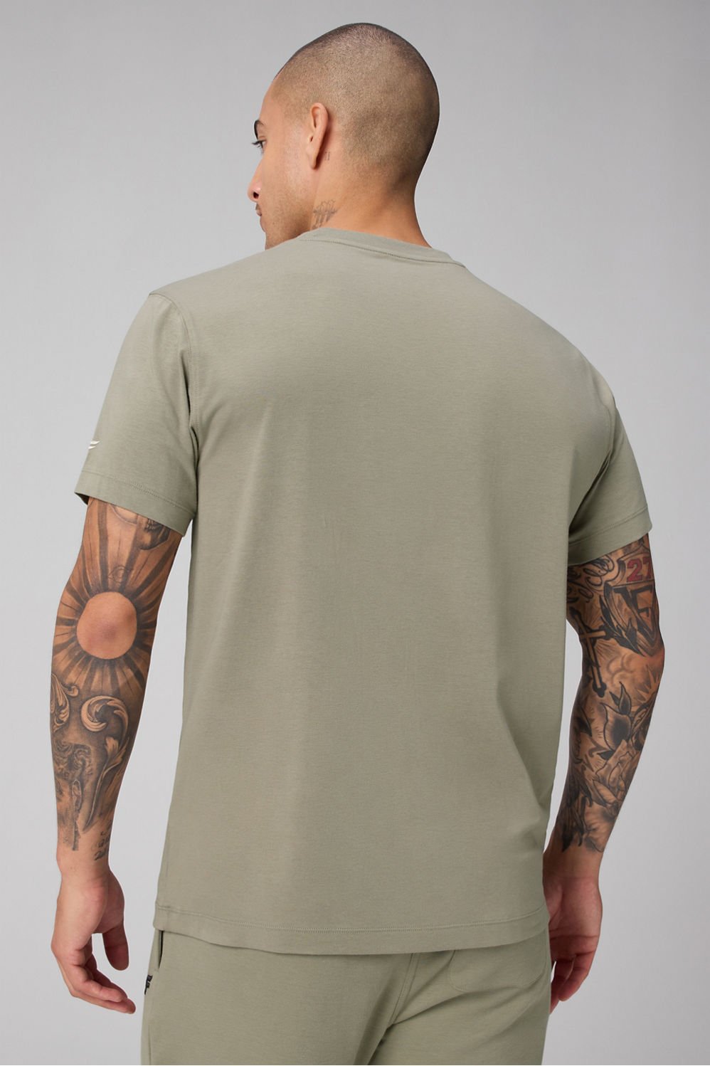 #color_seagrass/dark-olive-dna-stripe