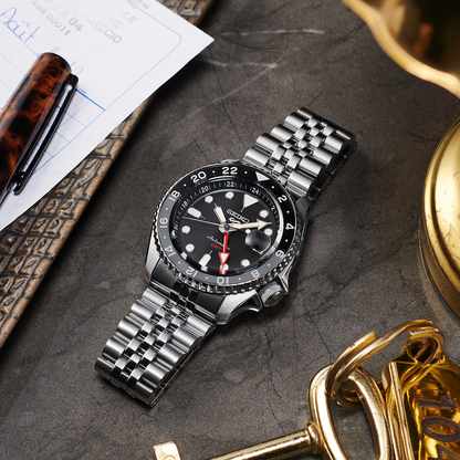 Seiko 5 Sports Black Grape Gmt Skx Re-Interpretation - Black - SSK001K1