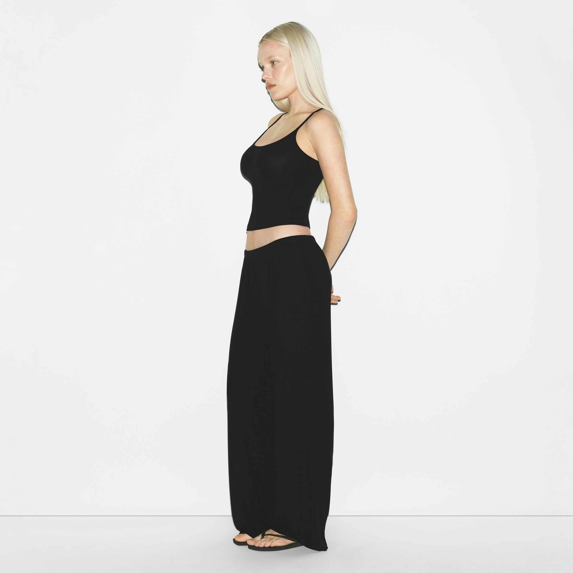Skims Soft Lounge Tank Sleep Set Onyx