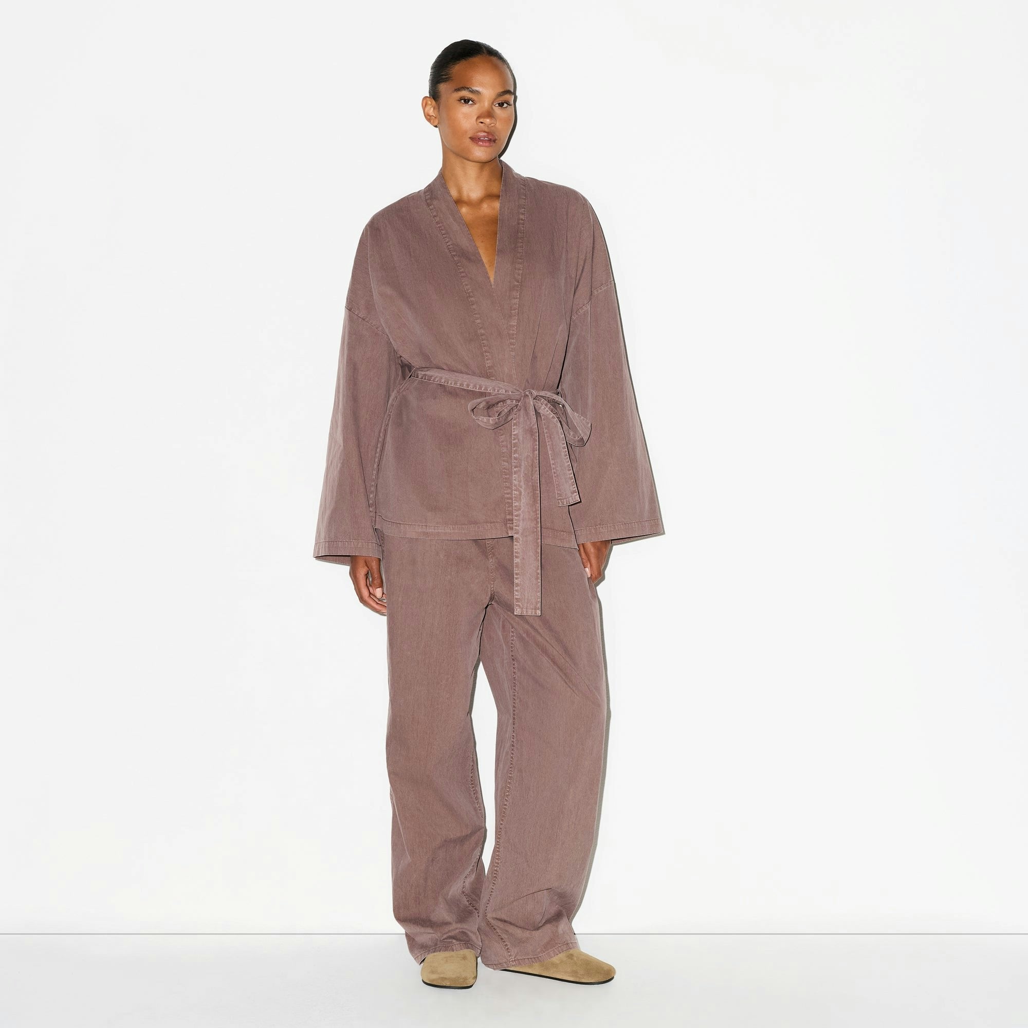 WOVEN LOUNGE OVERSIZED WRAP TOP