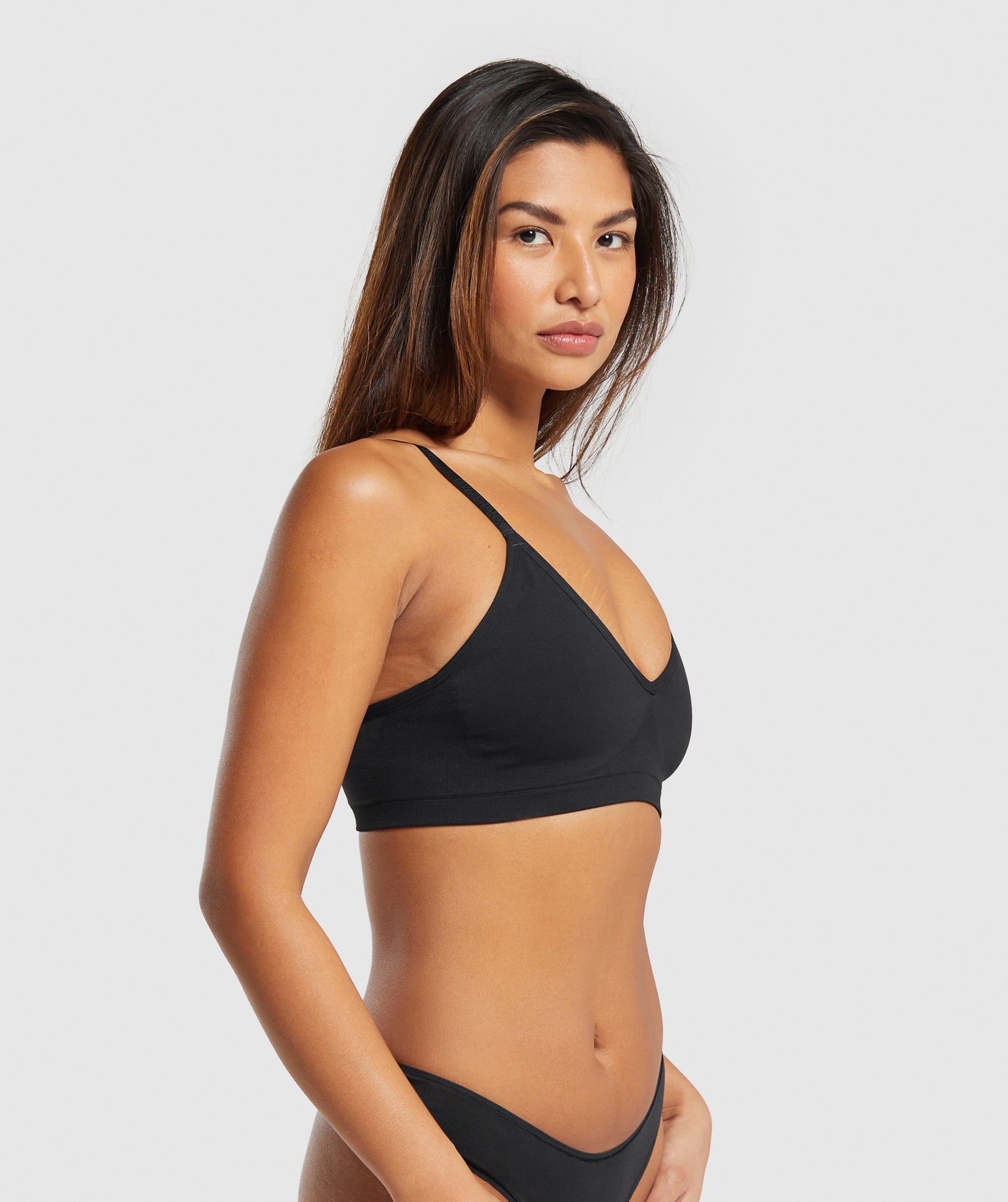 Women's Gymshark Seamless V Neck Bralette Black