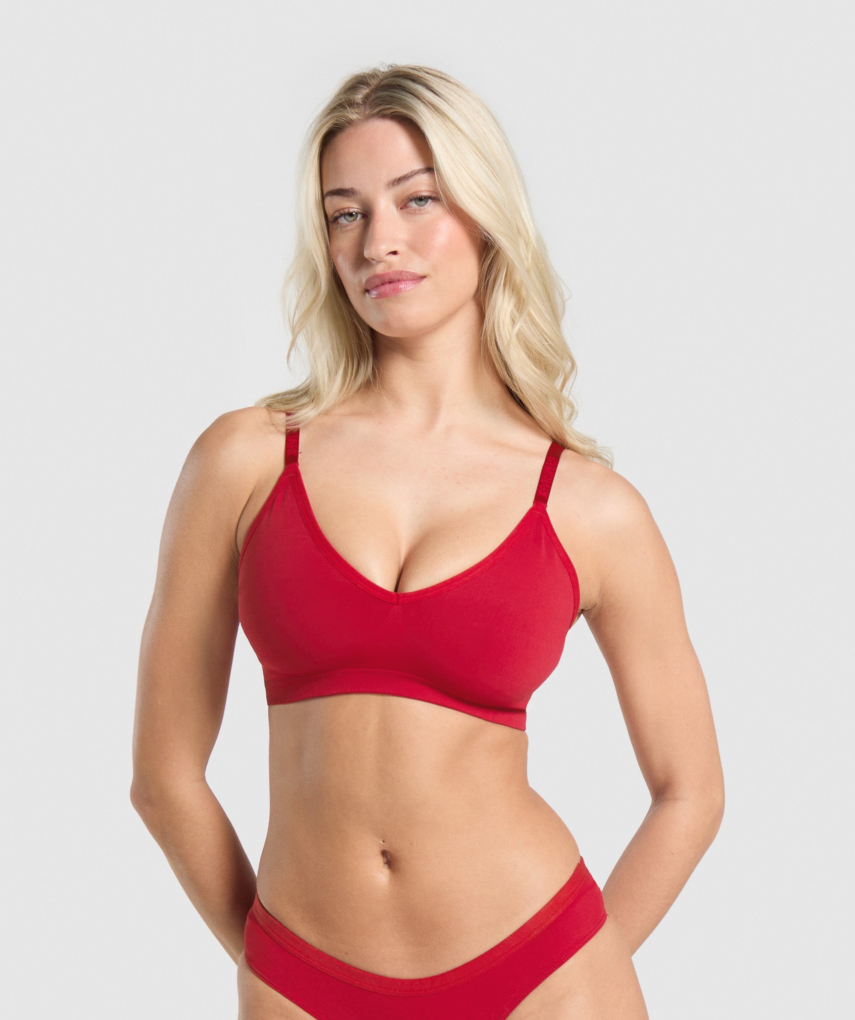 Women's Gymshark Seamless V Neck Bralette Carmine Red