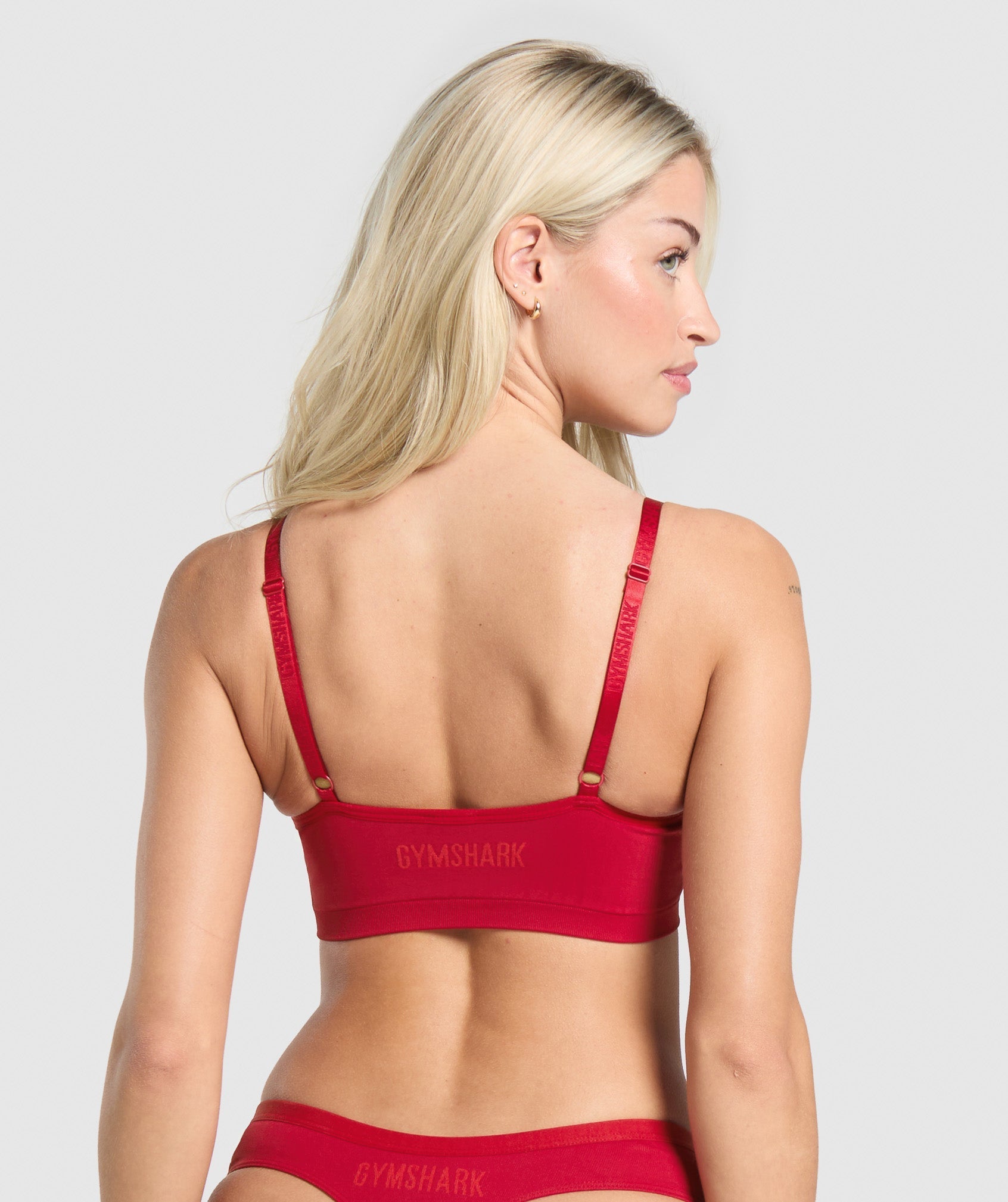 Women's Gymshark Seamless V Neck Bralette Carmine Red