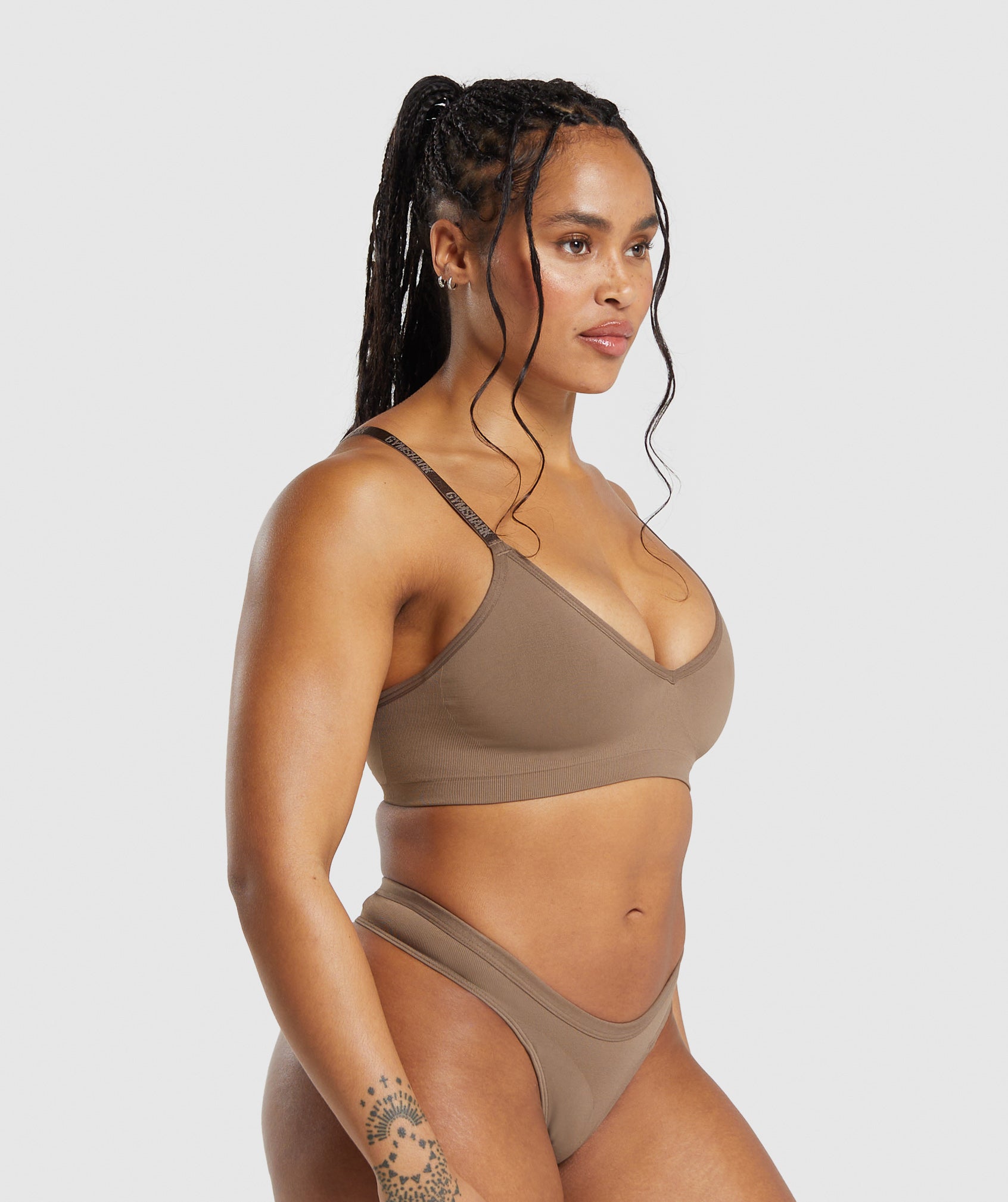 Women's Gymshark Seamless V Neck Bralette Soul Brown