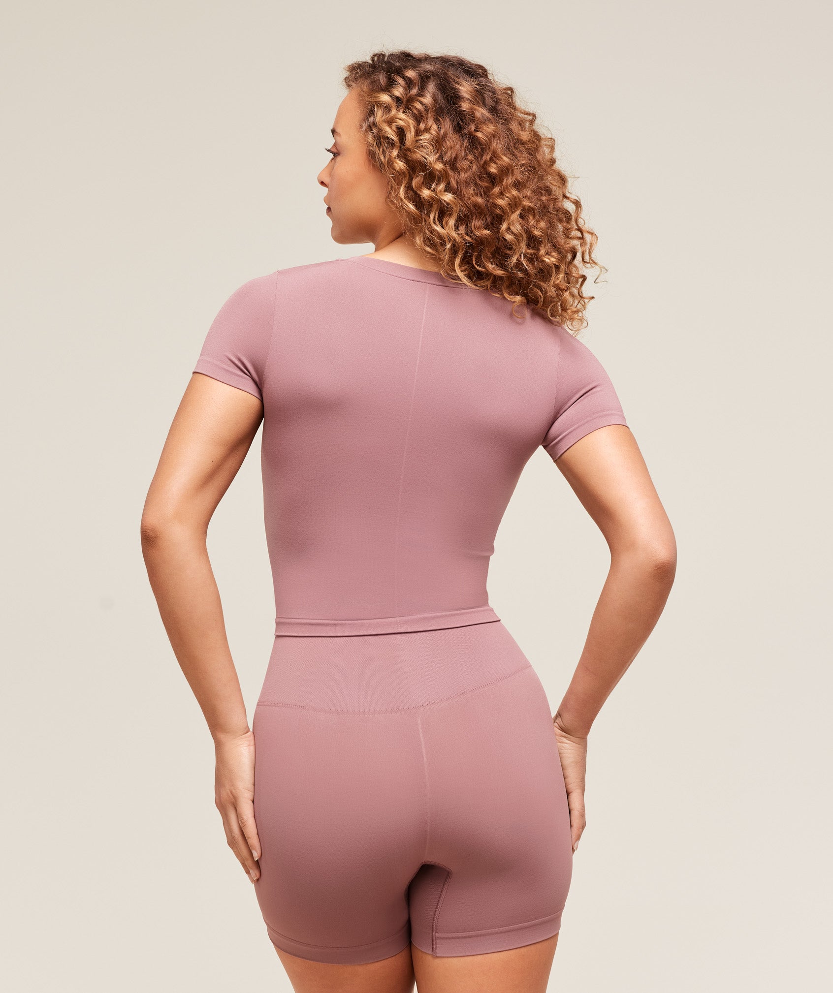 Women's Gymshark Soft Sculpt Midi T-Shirt Calm Pink