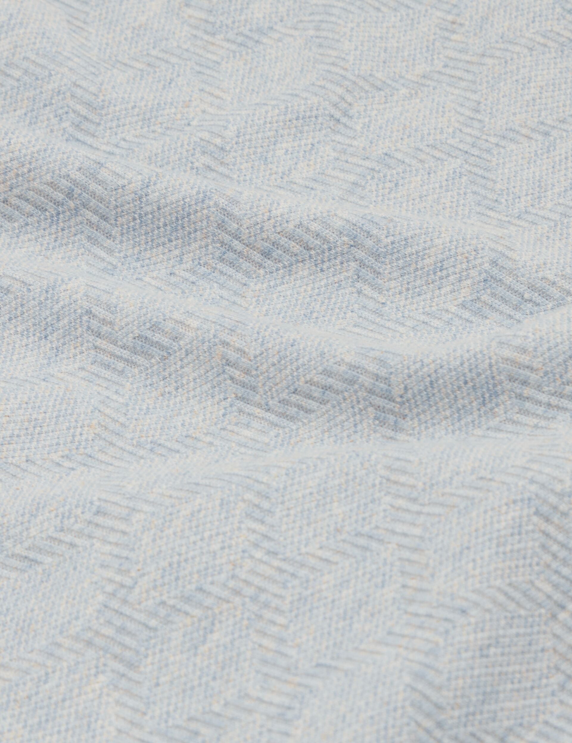 #color_pale-blue