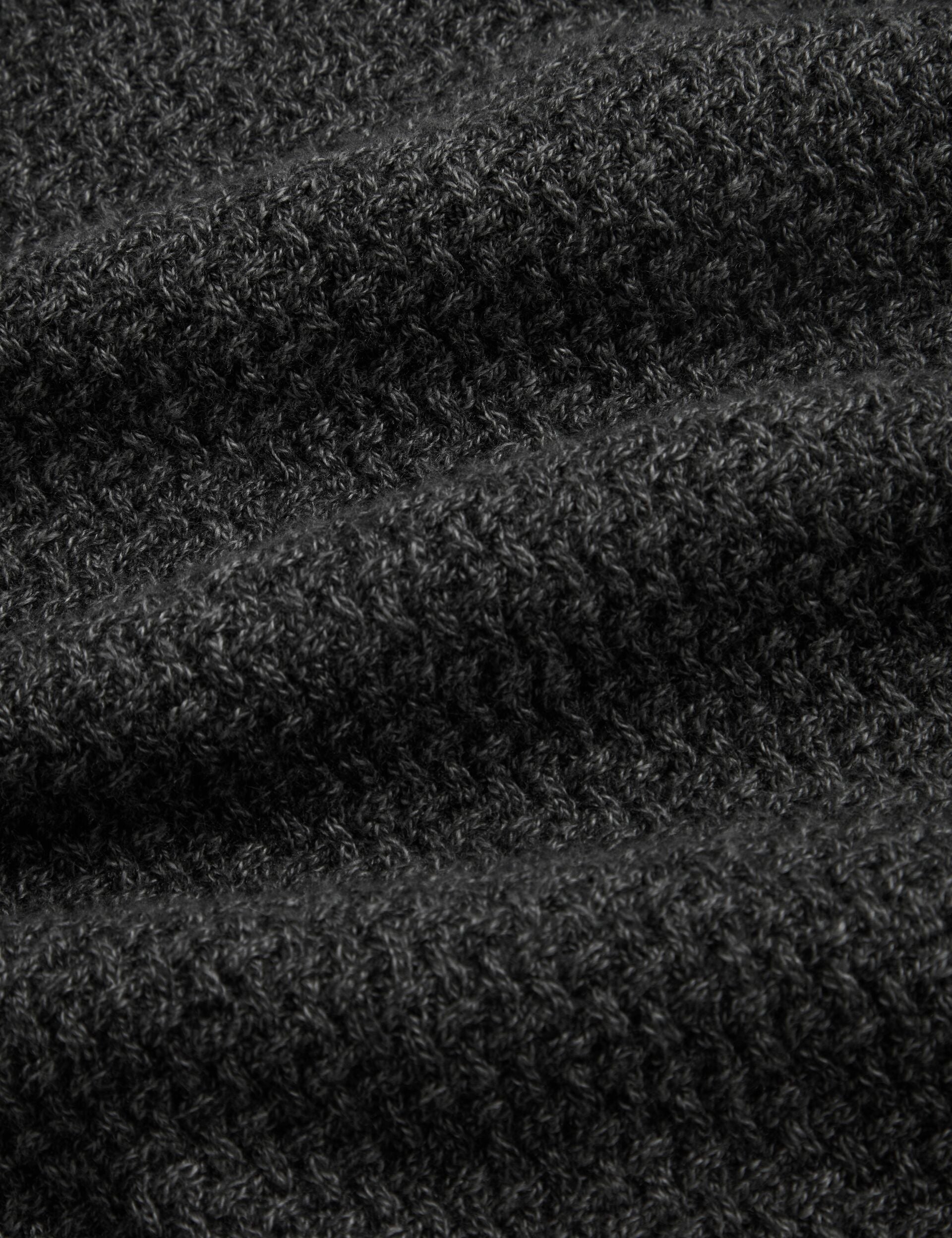 #color_dark-grey