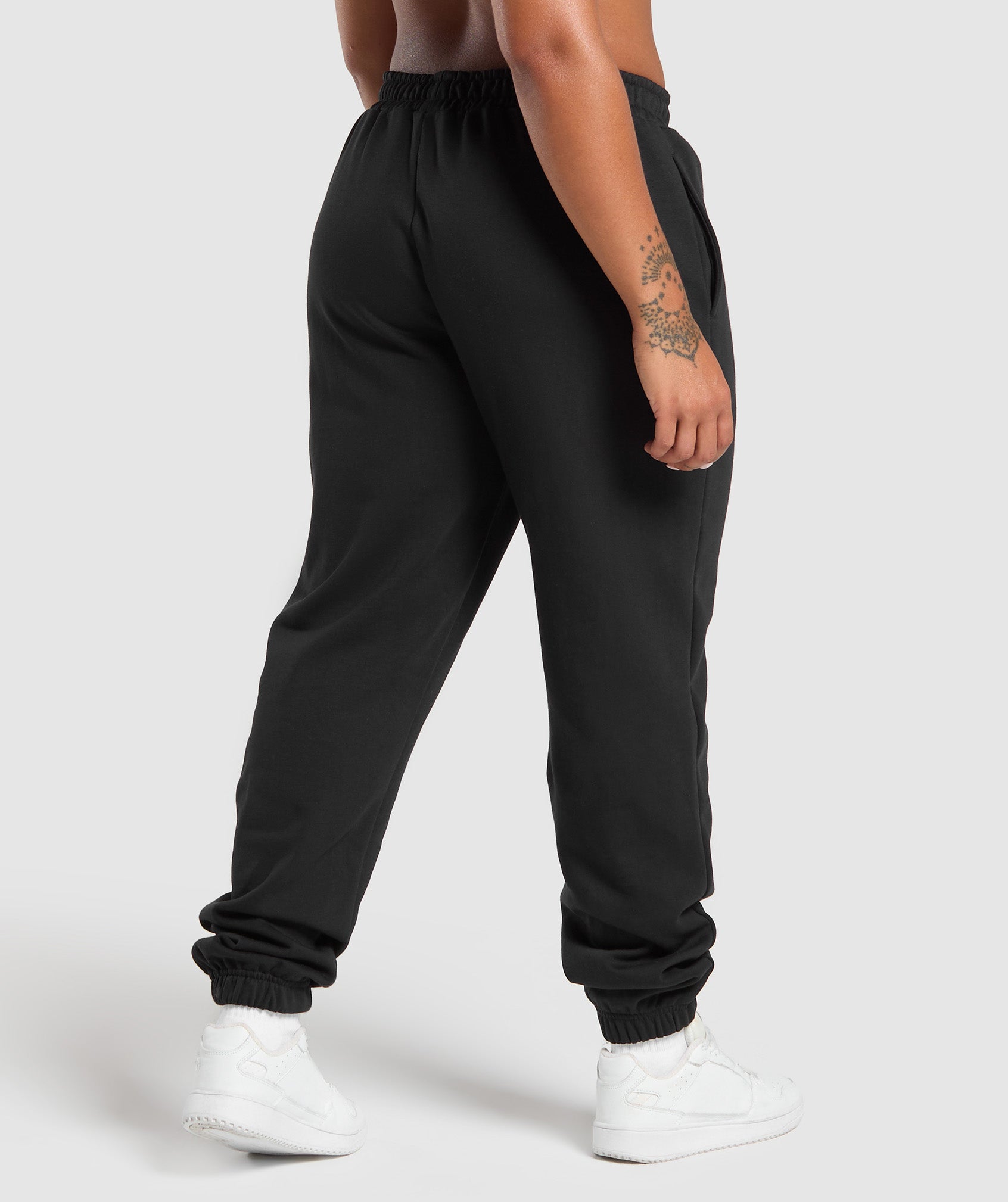 Women's Gymshark Strength Department Graphic Joggers Black