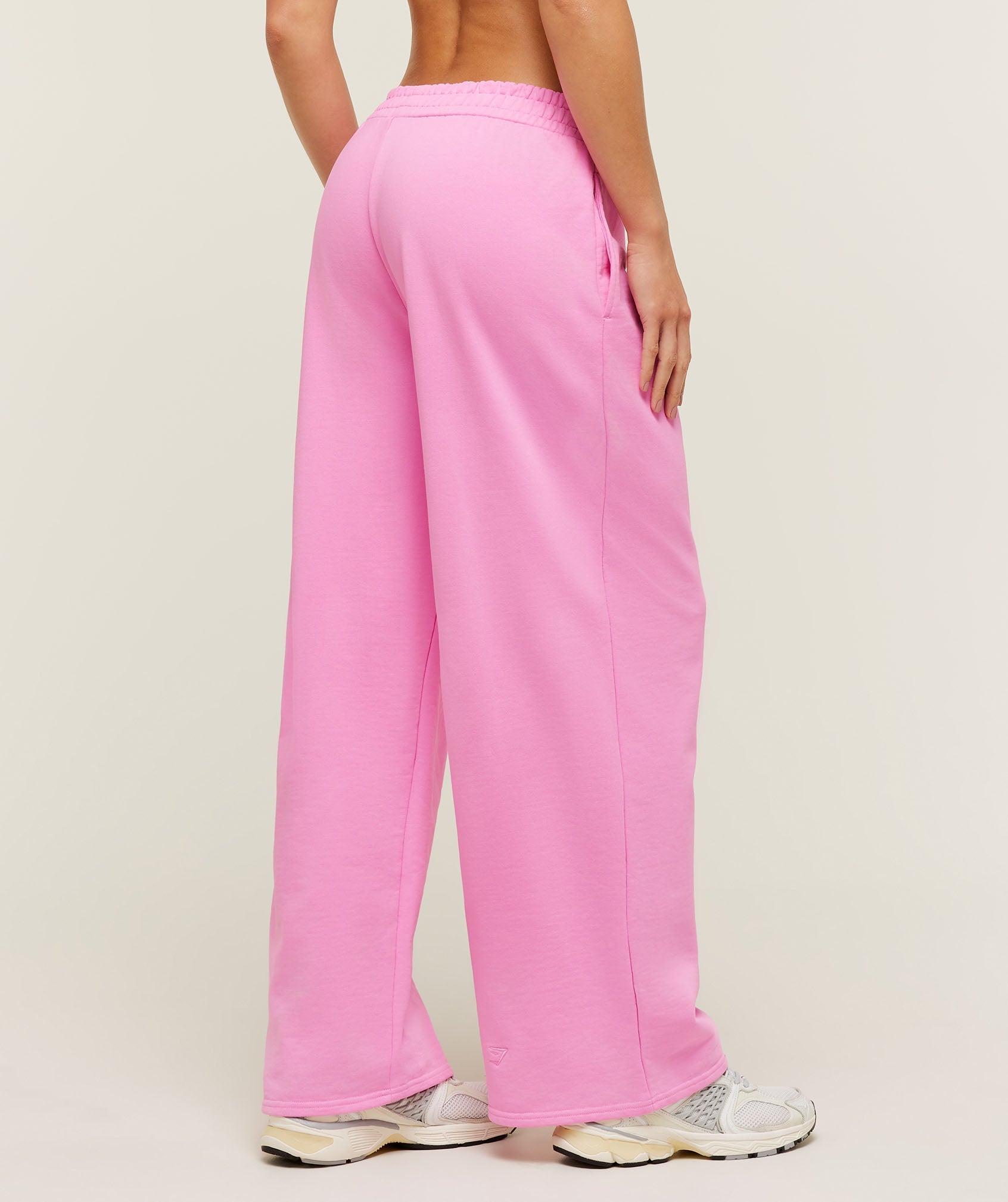 Women's Gymshark Script Embroidery Wide Leg Pants Focus Pink