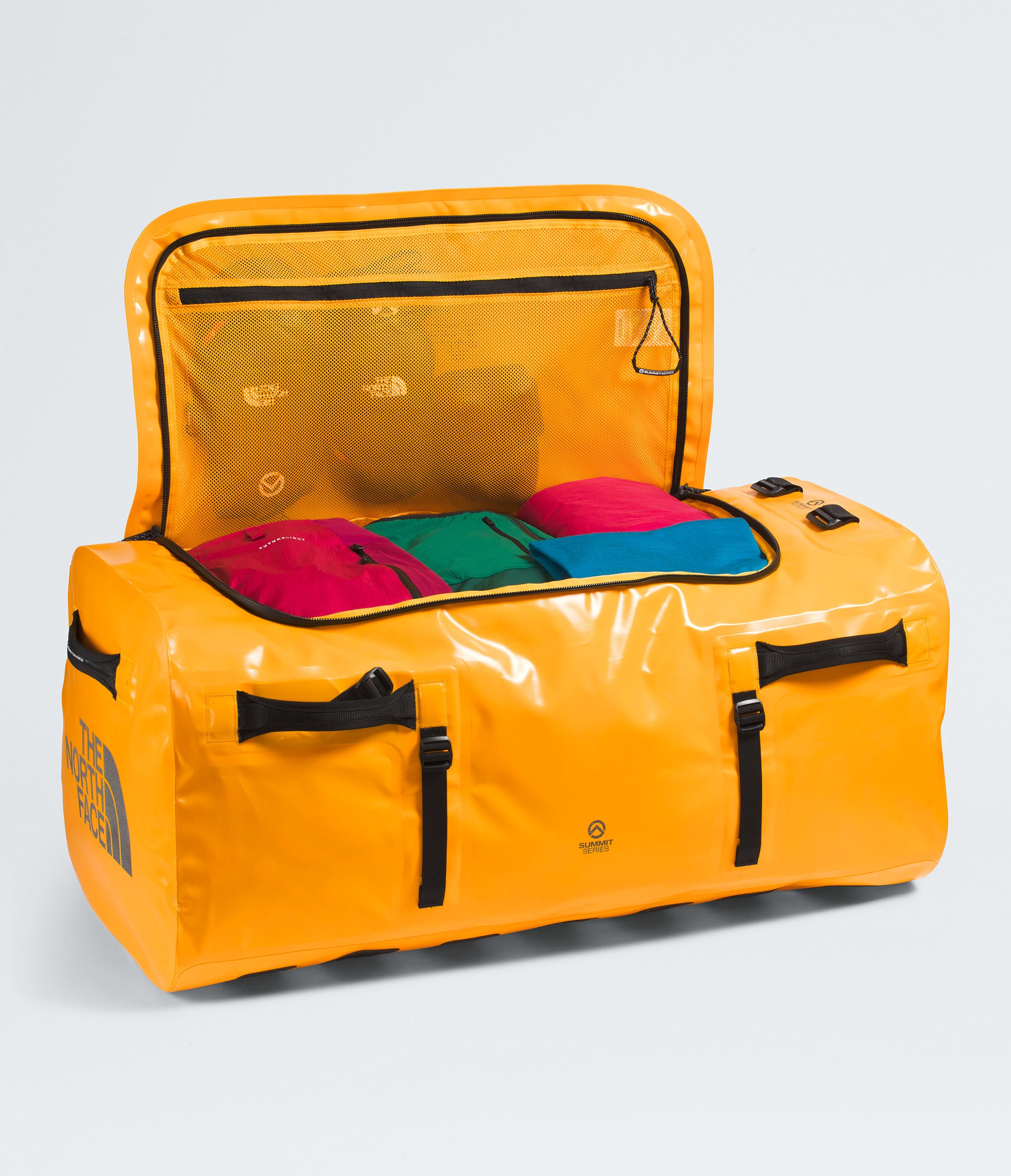The North Face Summit Series Advanced Mountain Kit™ 140L Duffel Summit Gold
