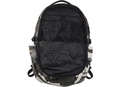 supreme logo backpack (ss25) snow camo 